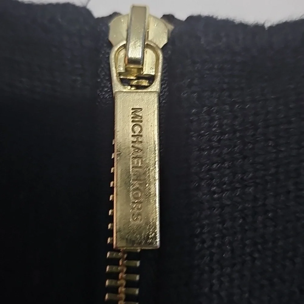 Michael Kors Black L9ng Sleeve Sweater Sz Large Gold Zipper In Back Extra Long - Picture 6 of 6
